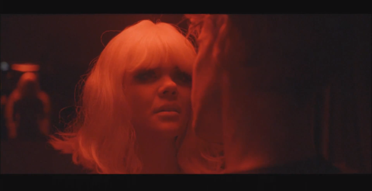 [Viernes de Videos] Bat For Lashes "A Wall" FILTER México