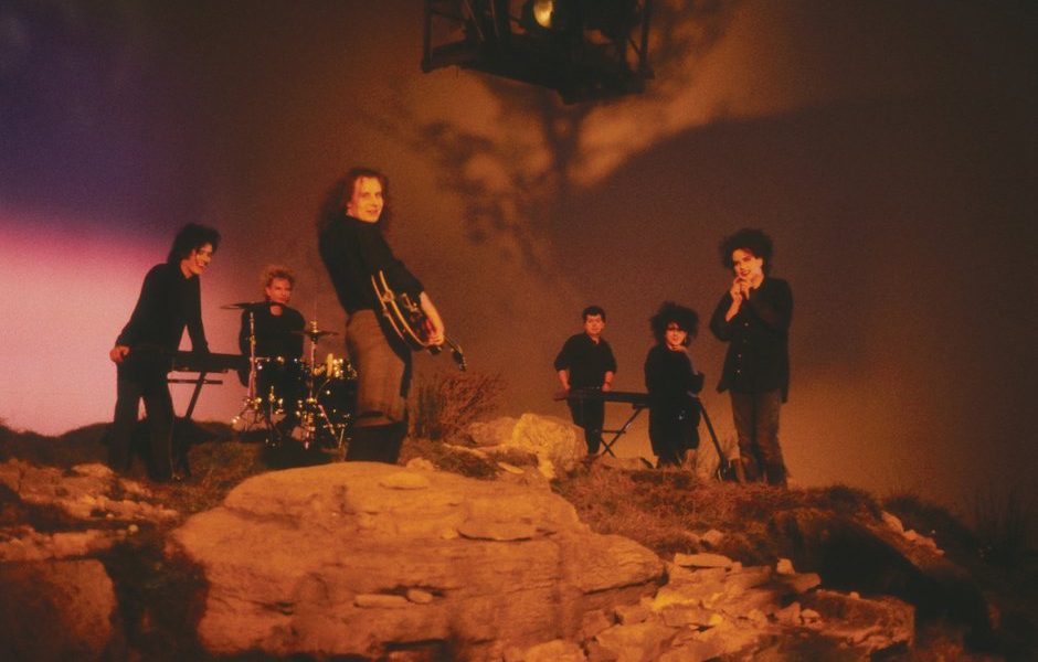 the cure behind the scenes 1 1410960512 view 0