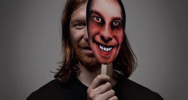 aphex twin continues to experiment with t17 phase out