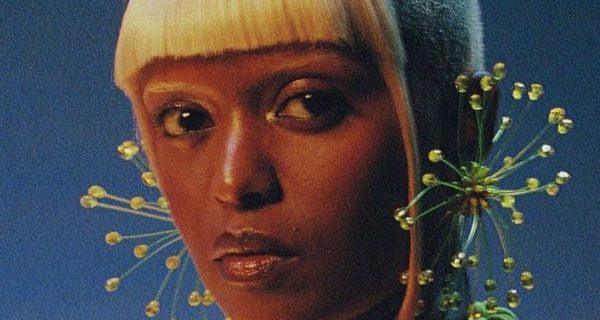 kelela rave n
