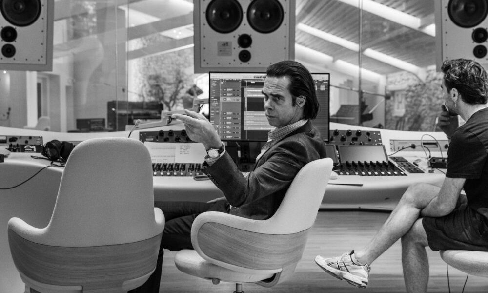 Nick Cave 1716944278 1000x667