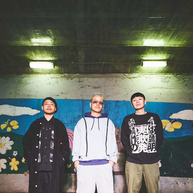 ab6761610000e5eb1de69fc3e4f81d2aaed1e0a3