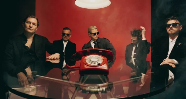 interpol photo by elliot hazel.jpg