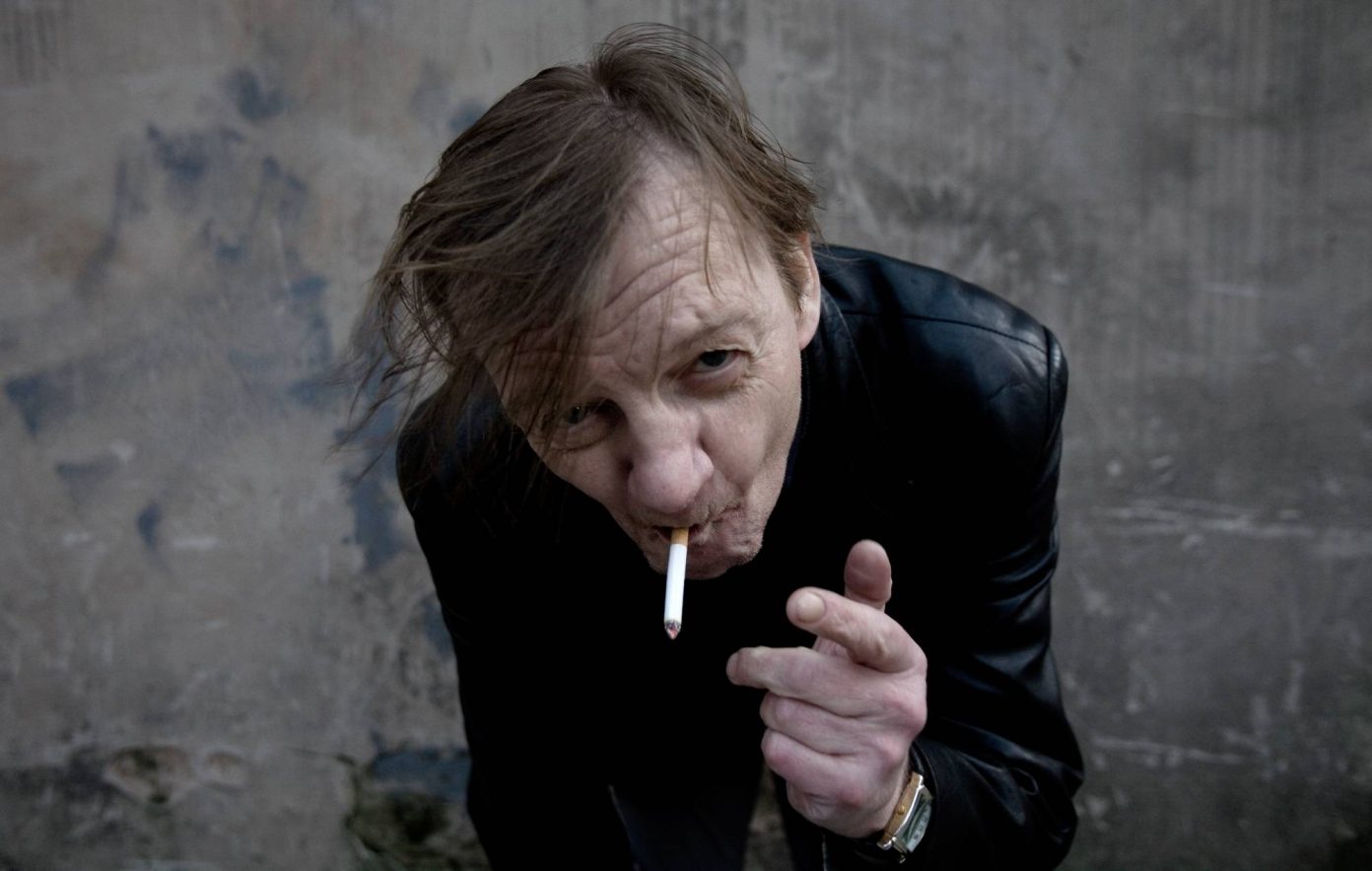 the fall mark smith 1392x884